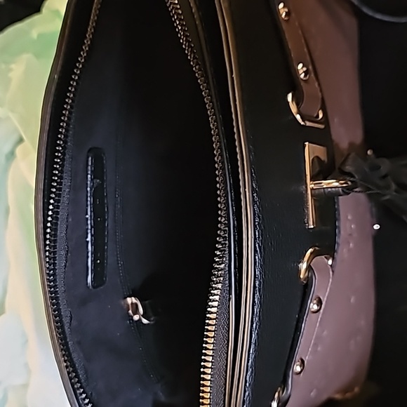 ADRIENNE VITTADINI Marsellies Signature Collection Domed Crossbody Bag - Picture 4 of 7